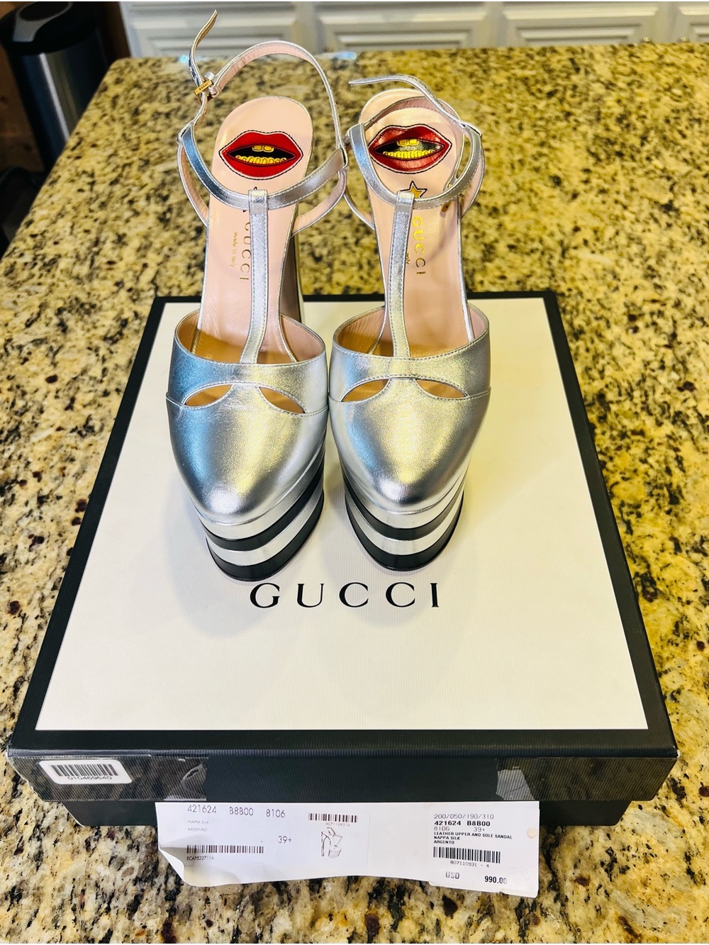 Gucci Angel Silver Metallic Platform T-Strap Pumps - Picture 1 of 4